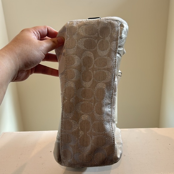 ❌SOLD❌ Coach Upcrafted Patchwork Metallic Signature Strip Satchel - Very Good - Picture 10 of 11